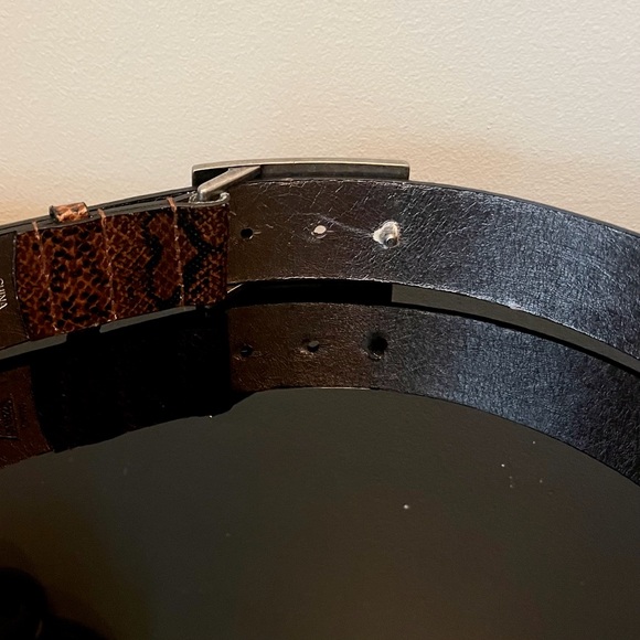 Guess Belt for Women-Size XL -Animal Print with G Buckle - Picture 5 of 8